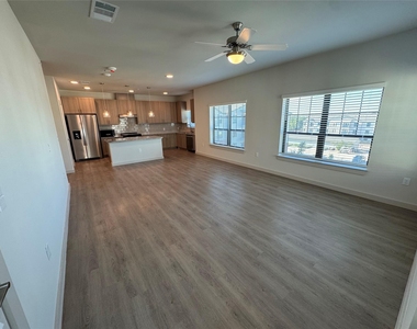 6000 Jones Road - Photo Thumbnail 3