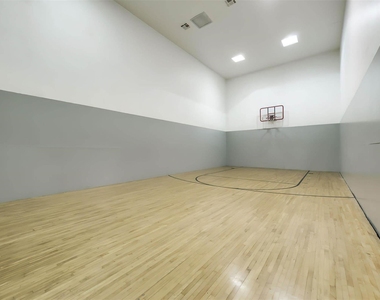 8162 Richmond Avenue - Photo Thumbnail 24