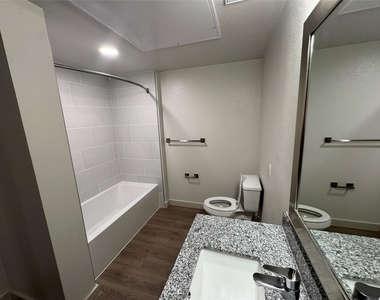 6000 Jones Road - Photo Thumbnail 16