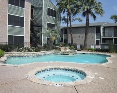 10250 Lands End Drive - Photo Thumbnail 18