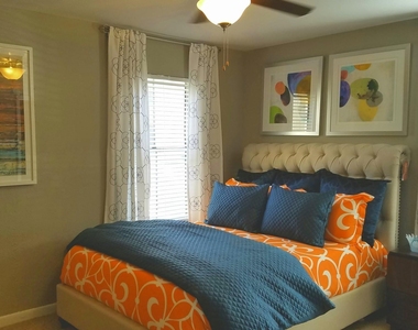 10250 Lands End Drive - Photo Thumbnail 9