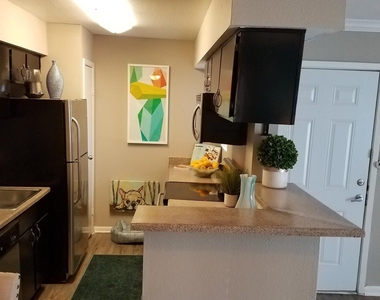 10250 Lands End Drive - Photo Thumbnail 7