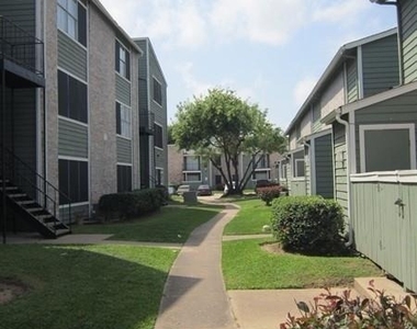 10250 Lands End Drive - Photo Thumbnail 20