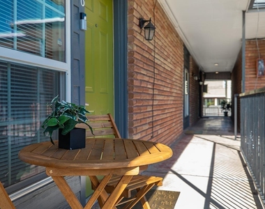 935 Byrne Street - Photo Thumbnail 21