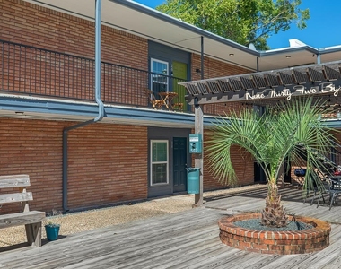 935 Byrne Street - Photo Thumbnail 25