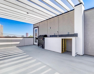 5638 Dolores Street - Photo Thumbnail 36