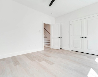 5638 Dolores Street - Photo Thumbnail 31