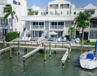 185 Brightwater Drive - Photo Thumbnail 2