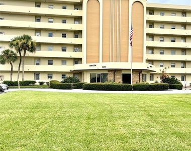 4650 Cove Circle - Photo Thumbnail 1