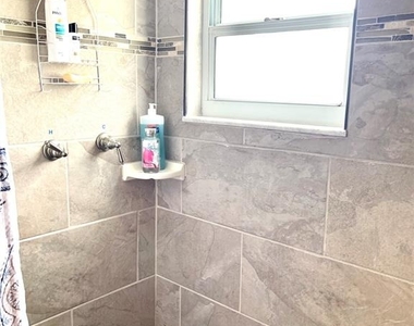 4650 Cove Circle - Photo Thumbnail 33
