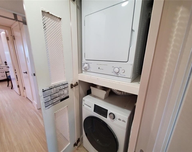 1571 S Atlantic Avenue - Photo Thumbnail 11