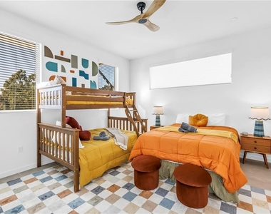 2305 Temple Street - Photo Thumbnail 45