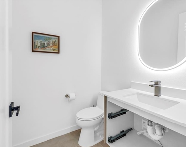 2305 Temple Street - Photo Thumbnail 33