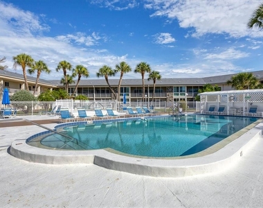 500 S Washington Drive - Photo Thumbnail 22