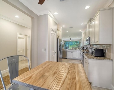 13604 Messina Loop - Photo Thumbnail 11