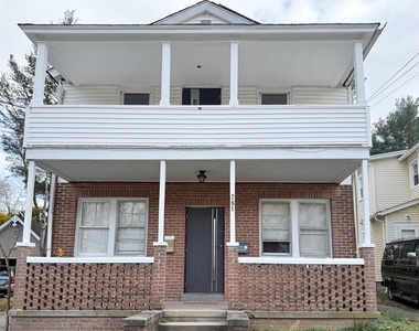 261 Hillside Avenue - Photo Thumbnail 1