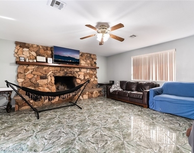 724 N Fogg Street - Photo Thumbnail 19