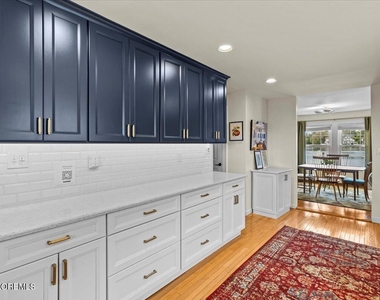 1503 Comstock Street - Photo Thumbnail 5