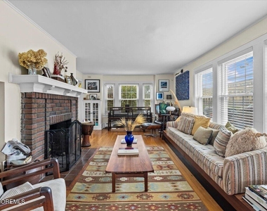 1503 Comstock Street - Photo Thumbnail 12