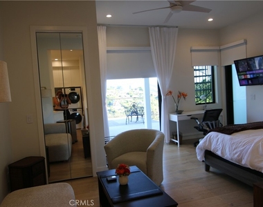 1515 Tahiti Avenue - Photo Thumbnail 20