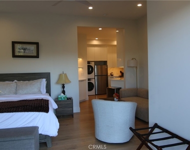 1515 Tahiti Avenue - Photo Thumbnail 19