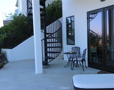 1515 Tahiti Avenue - Photo Thumbnail 15