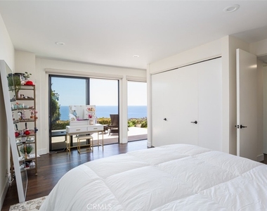 1401 Emerald Bay - Photo Thumbnail 16