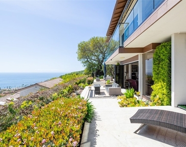 1401 Emerald Bay - Photo Thumbnail 20