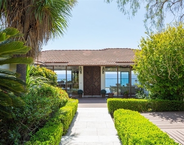 1401 Emerald Bay - Photo Thumbnail 25