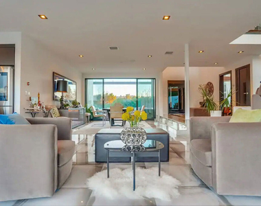 3437 Troy Drive - Photo Thumbnail 15