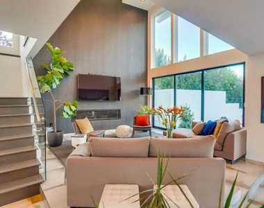 3437 Troy Drive - Photo Thumbnail 10