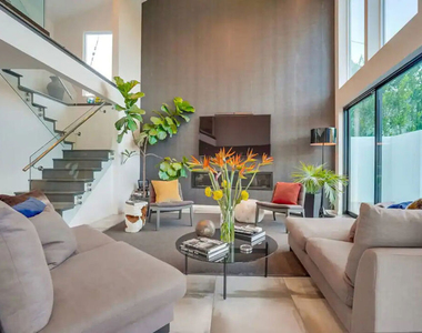 3437 Troy Drive - Photo Thumbnail 8