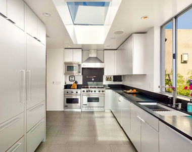 9738 Arby Drive - Photo Thumbnail 4