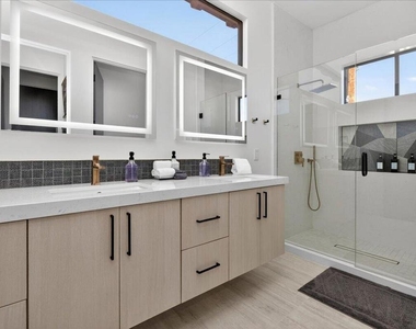 51116 Avenida Mendoza - Photo Thumbnail 37