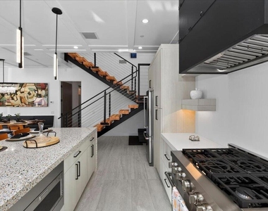 51116 Avenida Mendoza - Photo Thumbnail 30