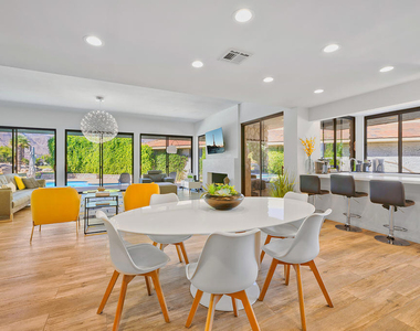 12 Sussex Court - Photo Thumbnail 7