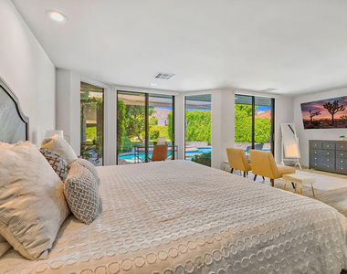 12 Sussex Court - Photo Thumbnail 9