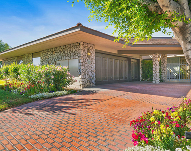 12 Sussex Court - Photo Thumbnail 28