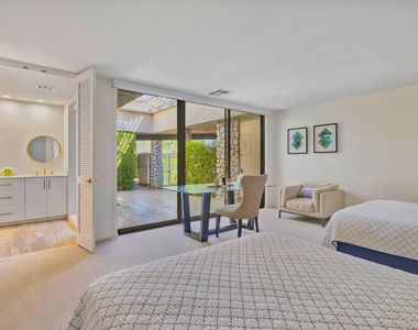12 Sussex Court - Photo Thumbnail 20