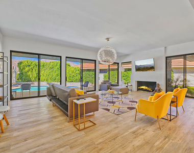 12 Sussex Court - Photo Thumbnail 2