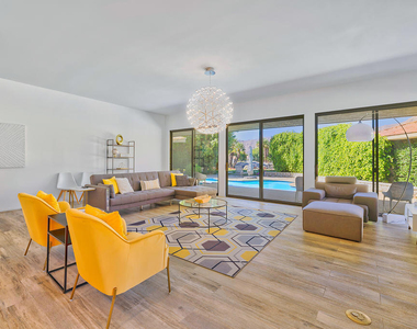 12 Sussex Court - Photo Thumbnail 1