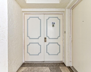 6768 10th Avenue N - Photo Thumbnail 36