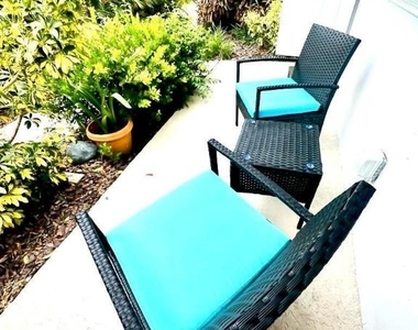 2424 Ne 9th Street - Photo Thumbnail 13