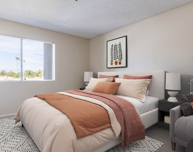 4920 Van Nuys Blvd - Photo Thumbnail 17