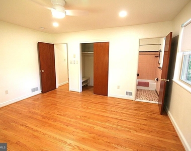 10104 Towhee Avenue - Photo Thumbnail 19
