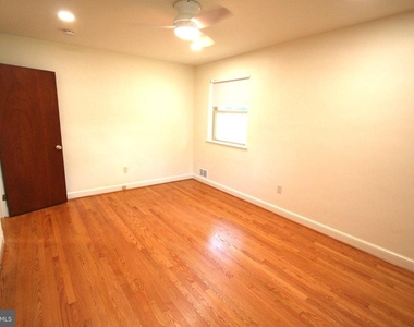 10104 Towhee Avenue - Photo Thumbnail 27