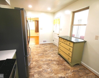 10104 Towhee Avenue - Photo Thumbnail 17