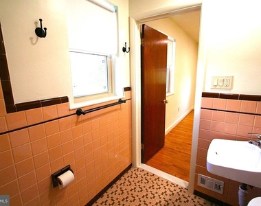10104 Towhee Avenue - Photo Thumbnail 22