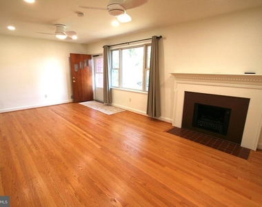 10104 Towhee Avenue - Photo Thumbnail 8