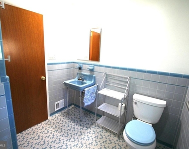 10104 Towhee Avenue - Photo Thumbnail 32